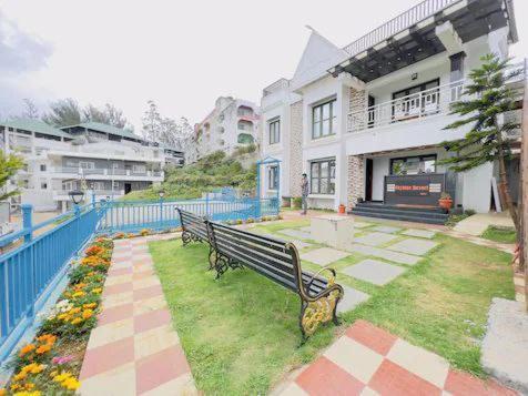 Sky Blue Resort Ooty Eksteriør bilde